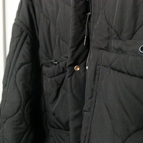 Zara quilted jacket with hidden hood - Picture 4 of 7